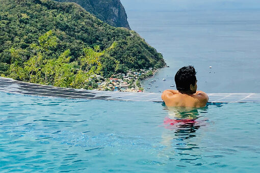 Caribbean Holidays Right Image