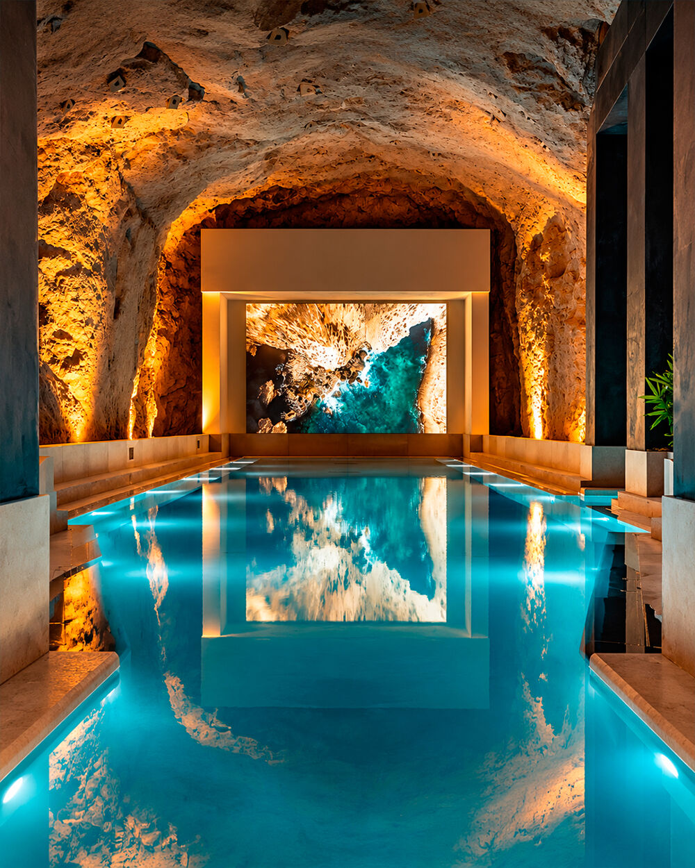 ME Malta by Meliá luxury hotel in St Julian's Malta - 3